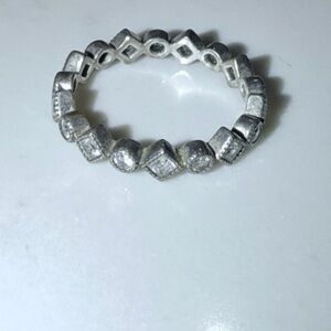 Pandora - Elegant Silver Women's Ring